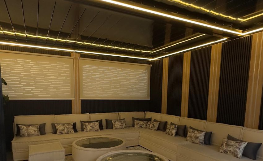 Une pergola bioclimatique orientable