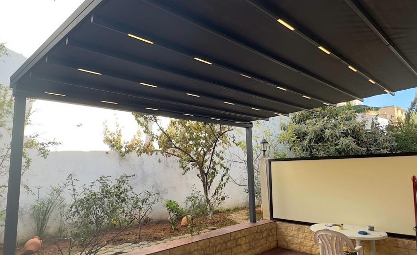 Pergola en toile 3D motorisée, réalisé par notre équipe professionnelle à Dely Ibrahim